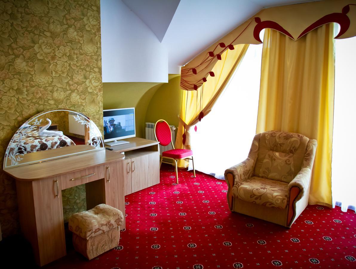 Motel Kurortnyy&SPA Shklo Bagian luar foto