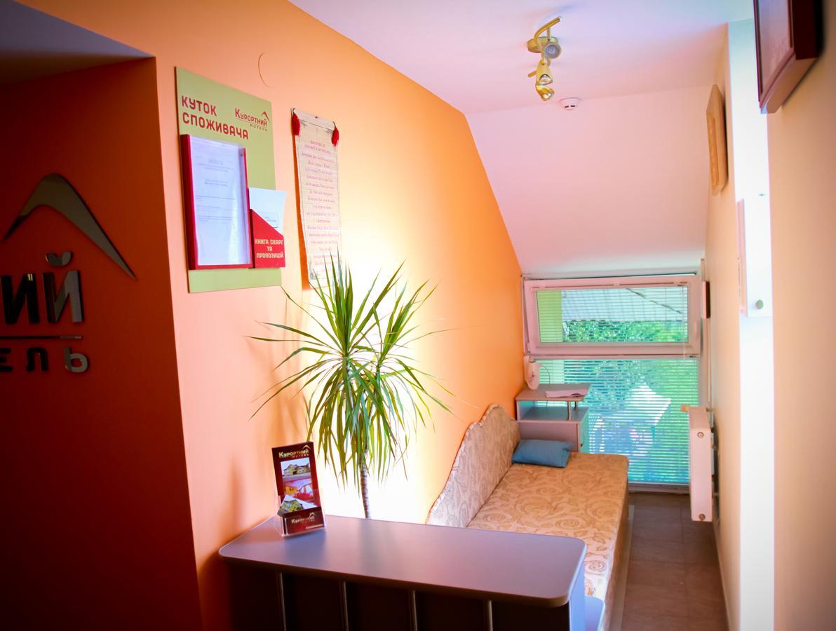 Motel Kurortnyy&SPA Shklo Bagian luar foto